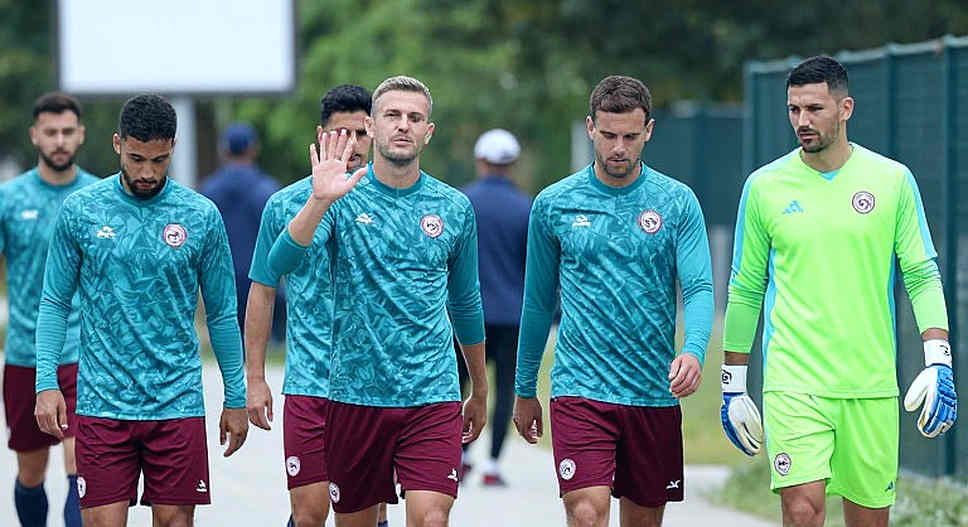 Left-Foot Magic After 558 Days: Olise's Free-Kick and Zidane's Shadow at the Stade de France Left-Foot Magic After 558 Days: Olise's Free-Kick and Zidane's Shadow at the Stade de France