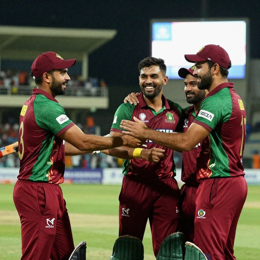 ওভার-রেটের খাতা: ২০ বনাম ১০ — ভারত ও ওয়েস্ট ইন্ডিজের জরিমানা যা বলে, আর যা চেপে যায় ওভার-রেটের খাতা: ২০ বনাম ১০ — ভারত ও ওয়েস্ট ইন্ডিজের জরিমানা যা বলে, আর যা চেপে যায়
