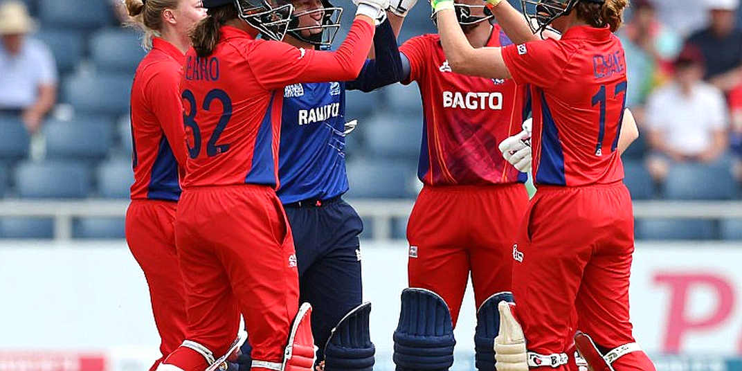 Overs 35 to 40: The Kinesiology of Bangladesh's Batting Collapse Overs 35 to 40: The Kinesiology of Bangladesh's Batting Collapse