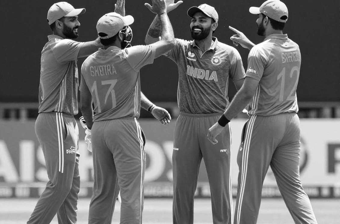 আচরণের খাতা: ব্রাইডন কার্স, ধারা ৩.২, এবং ক্রিকেটের সেই হিসাব যা কেউ মুছে ফেলতে পারে না আচরণের খাতা: ব্রাইডন কার্স, ধারা ৩.২, এবং ক্রিকেটের সেই হিসাব যা কেউ মুছে ফেলতে পারে না