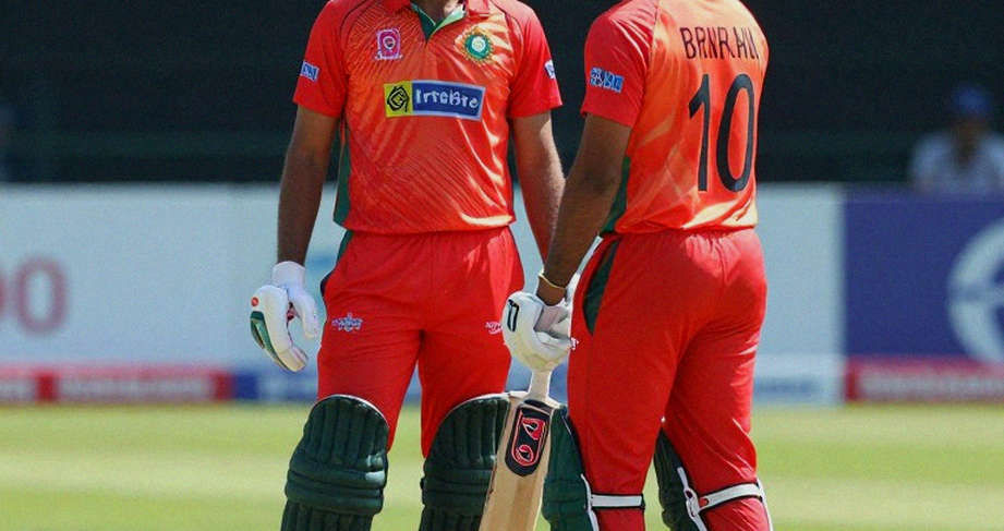 ট্রান্সফার মার্কেটের কাগজপত্রহীন গুজব: কেন বাংলাদেশ ক্রিকেটে 'চুক্তি' শব্দটির আগে জিজ্ঞাসা করতে হয় 'কে টাকা দিচ্ছে?'